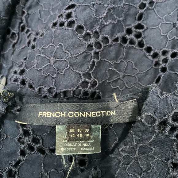 Dress - Picture 3 of 4